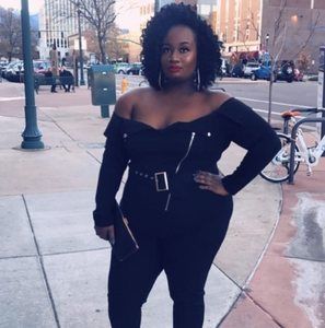 Meet your Posher, Latoya